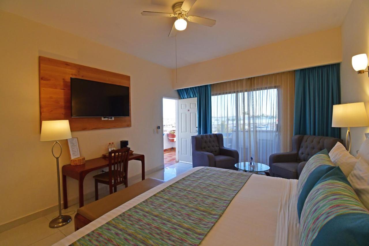 The Westmarine Waterfront Hotel La Paz Buitenkant foto
